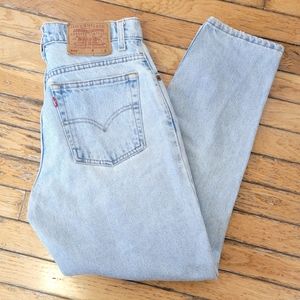 Vintage Levi's 550 high rise relaxed fit tapered leg